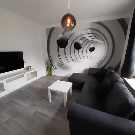 D&B Staycation Ferienpark Niedenstein Εξωτερικό φωτογραφία