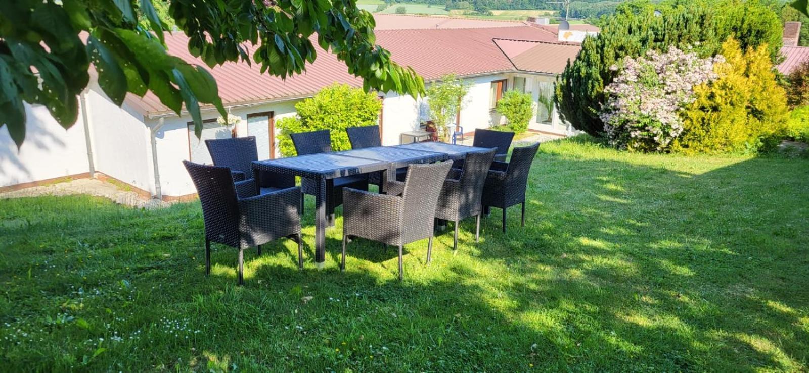 D&B Staycation Ferienpark Niedenstein Εξωτερικό φωτογραφία